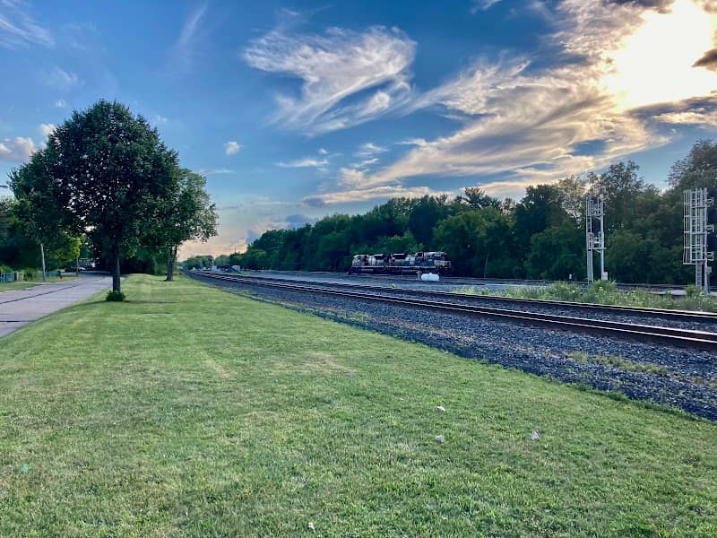 Berea Railfanning Area - Image 1