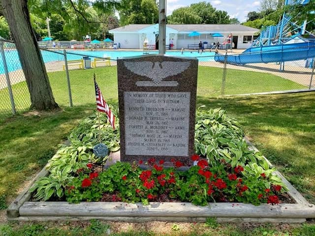 Shelby Vietnam Memorial - Image 1