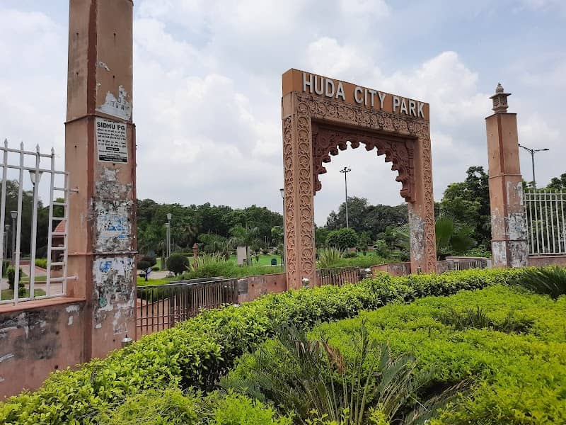 HUDA CITY PARK - Image 1