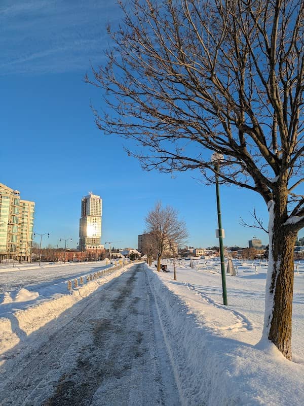 Barrie waterfront - Image 3