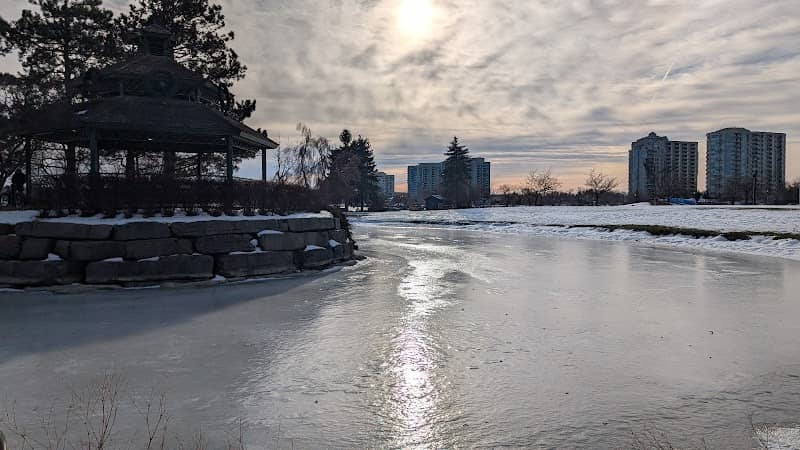 Barrie waterfront - Image 2