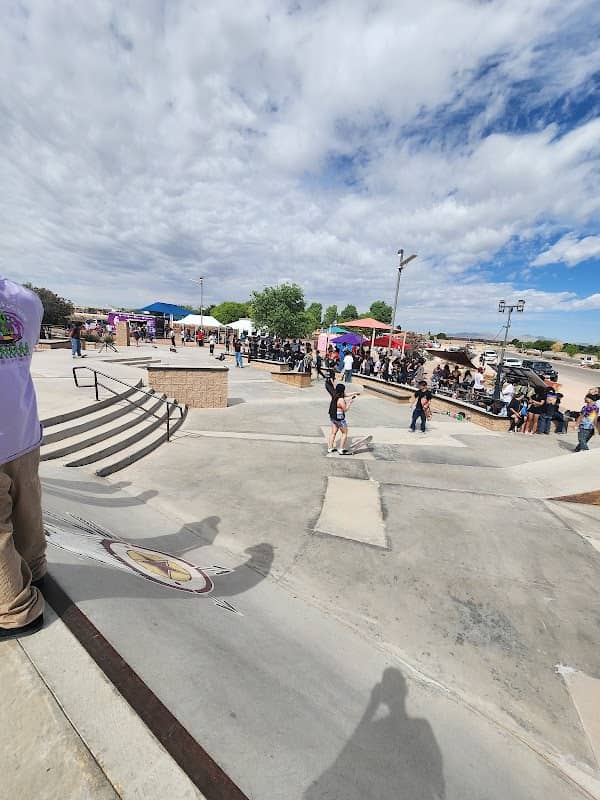 Tigua Skate Plaza - Image 1