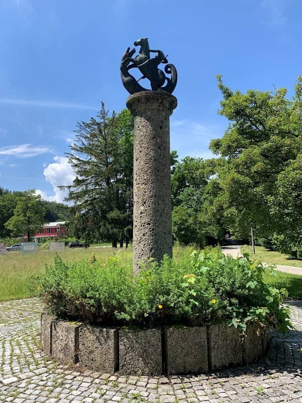 St. Georg-Säule - Image 1