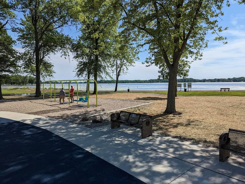 Fox Island Playground - Image 2