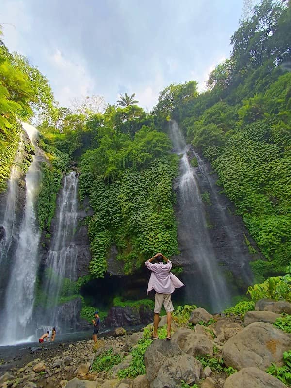 Fiji Waterfall Lemukih - Image 1