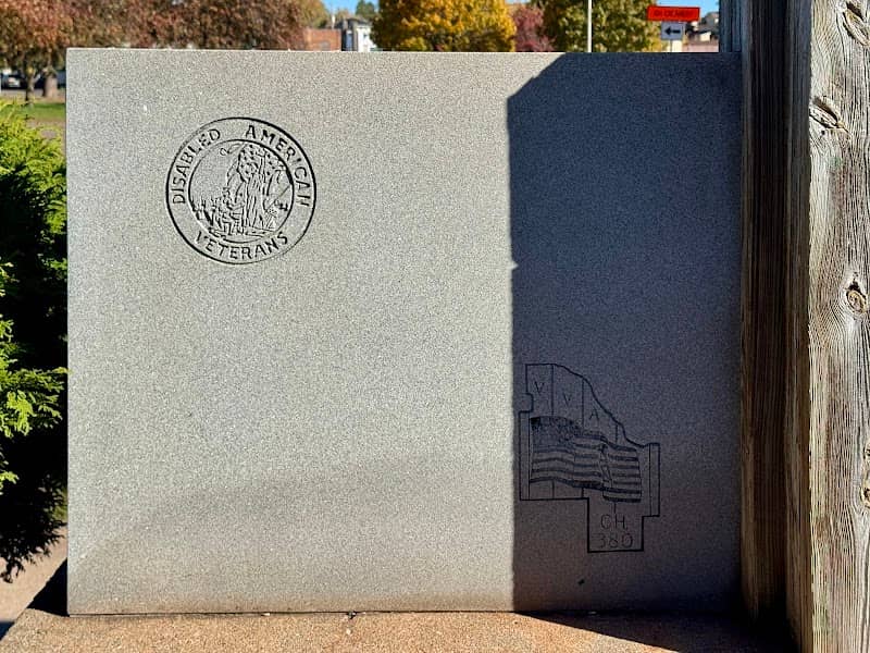 Veterans Memorial - Image 1