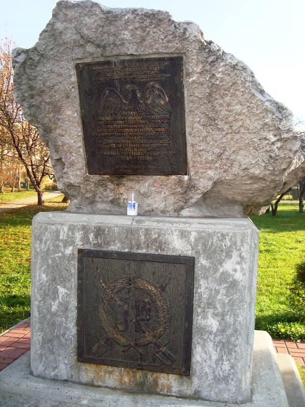 Pomnik pamięci żołnierzy Legionów Polskich - Image 1