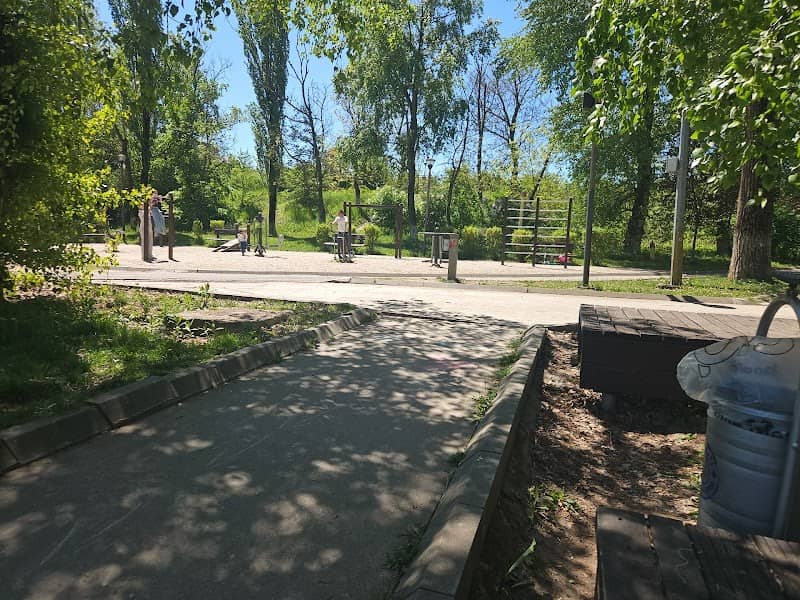 Parc Bragadiru - Image 1
