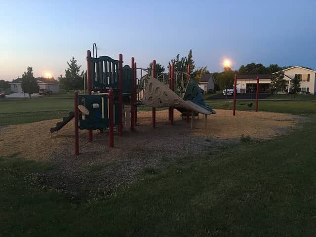 Rolling Meadows East Park - Image 1