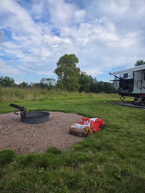 Bertram Chain of Lakes Campground - Image 1