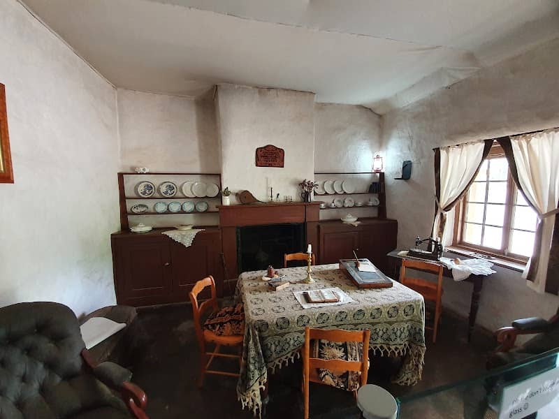 Malowen Lowarth Cottage - Image 1