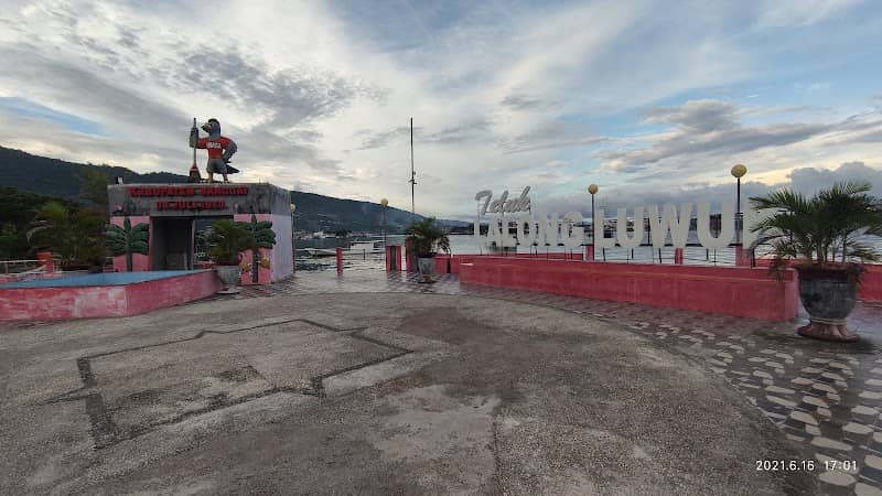 Monumen Teluk Lalong - Image 2