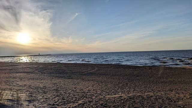 Lakeshore Park - Image 1