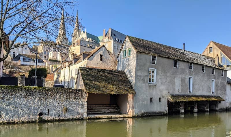 Old Chartres Fortifications - Image 3