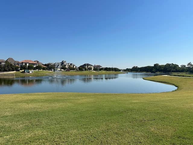 Lake Carillon Park - Image 2