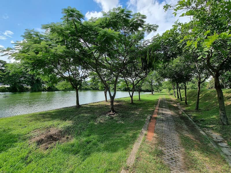 Roi Et City Wall and Moat (กำแพงเมืองและคูเมืองร้อยเอ็ด) - Image 2
