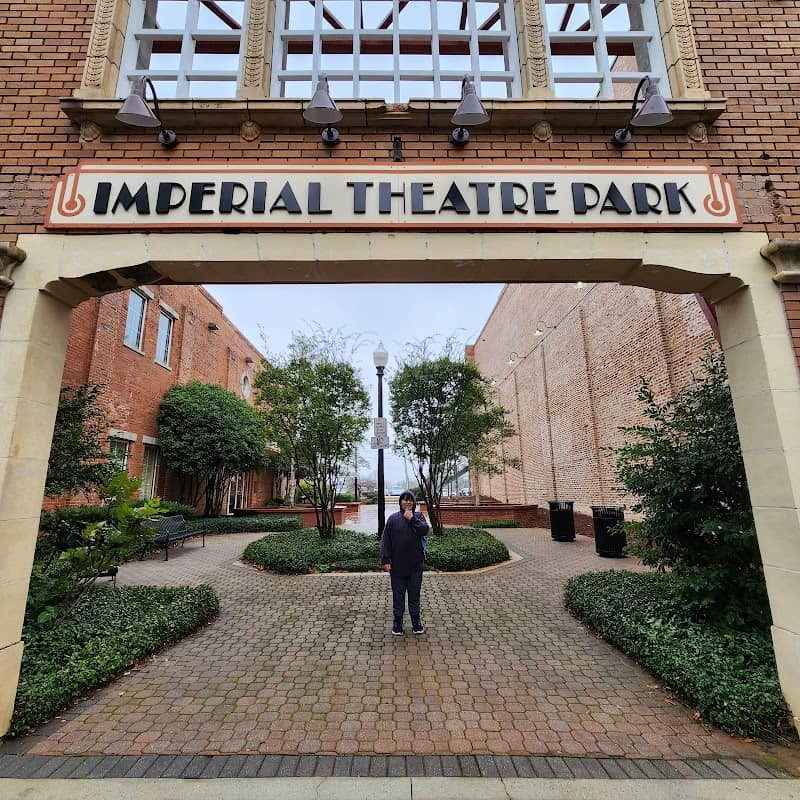Imperial Theatre Park - Image 2
