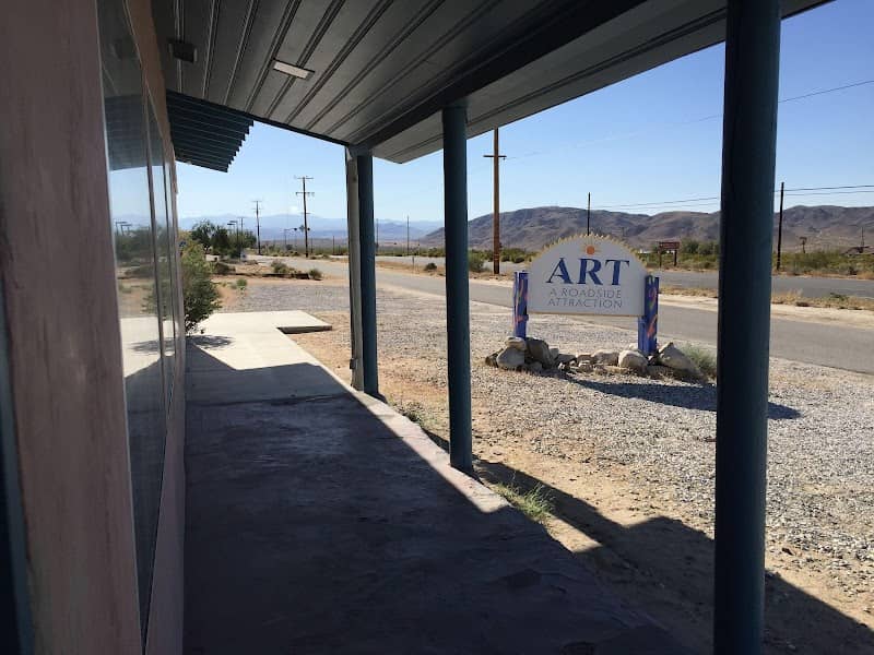 Roadside Attraction Art Studio - Image 1