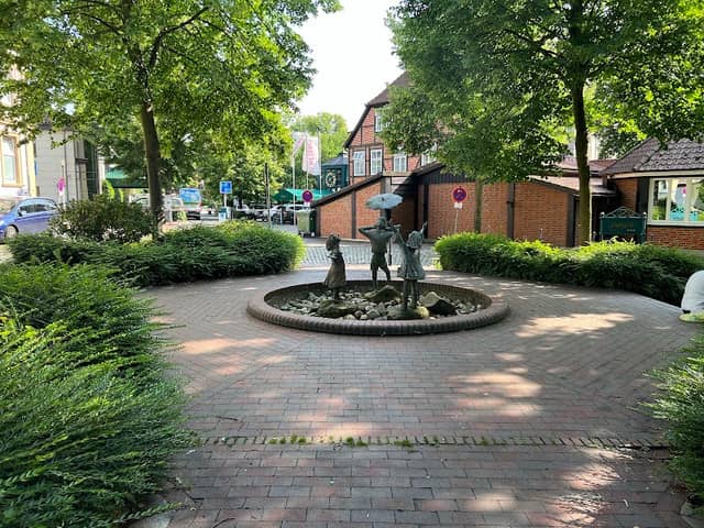 Fountains on the Werder - Image 1