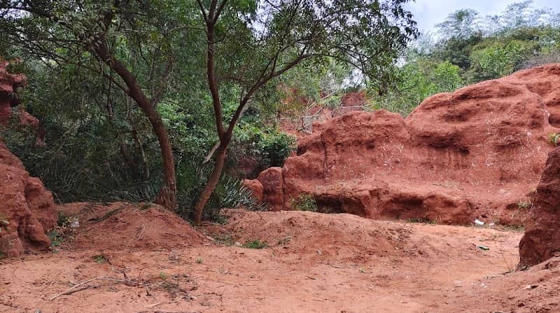 Bommayapalayam Canyon - Image 1