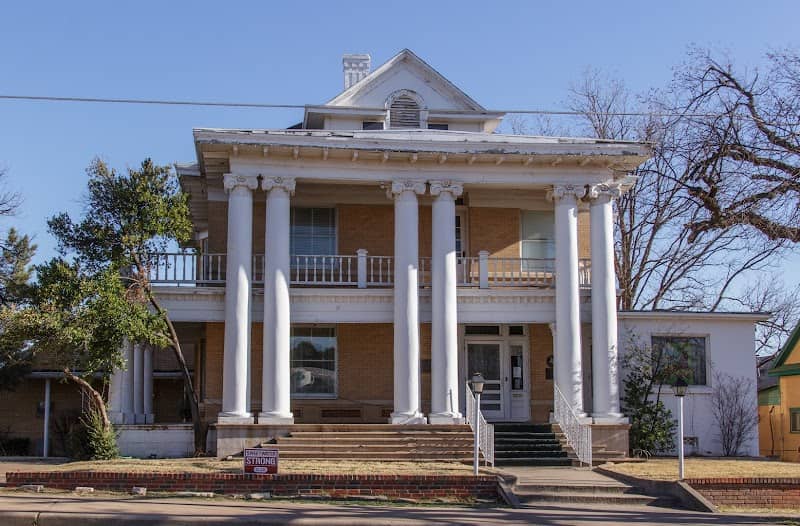 Pioneer City County Museum - Image 2