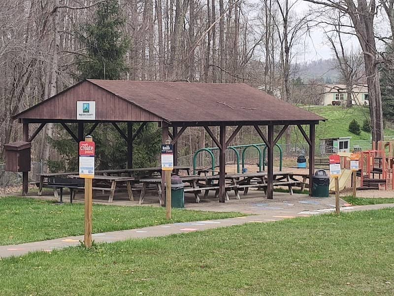 Mary Lou Retton Park - Pickleball Courts - Image 1