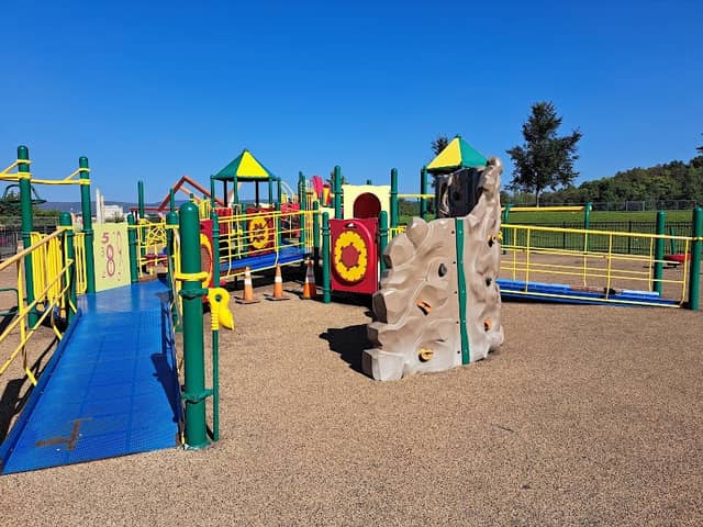 Coal Street Park - Image 1