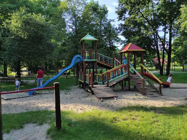 Dębinki - Image 1