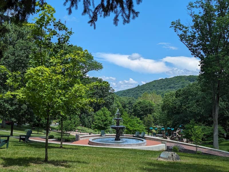 Nevin Park - Image 2