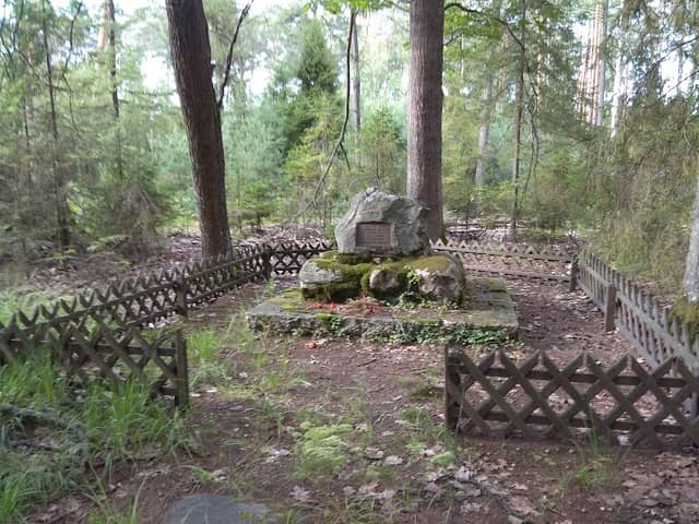 Pomnik Leśniczego - Image 1