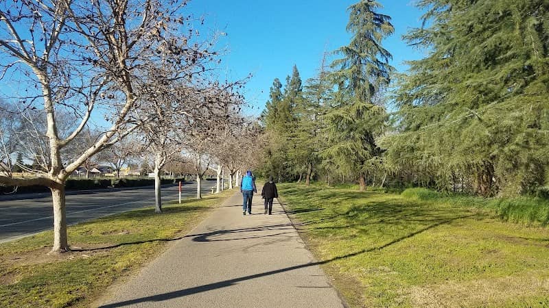 Dry Creek Trailhead - Image 2