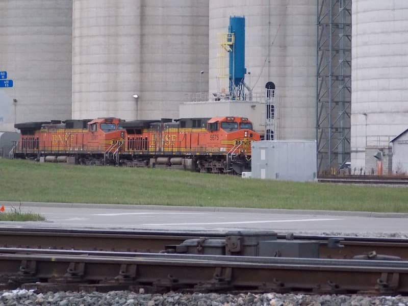 New Haven Railfanning Parking Lot - Image 2