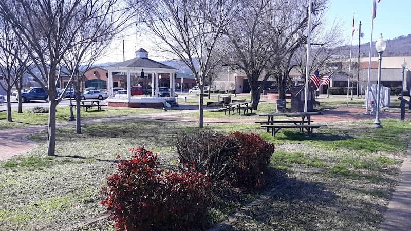 Veterans Memorial Park - Image 1
