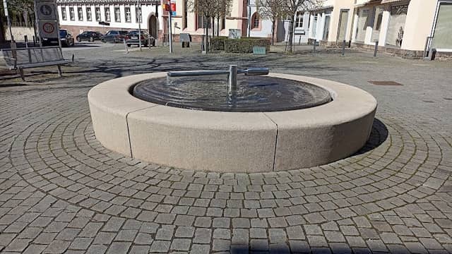 Brunnen - Image 1