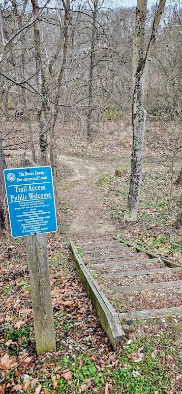 The Brown Family Environmental Center Trail Access - Image 2
