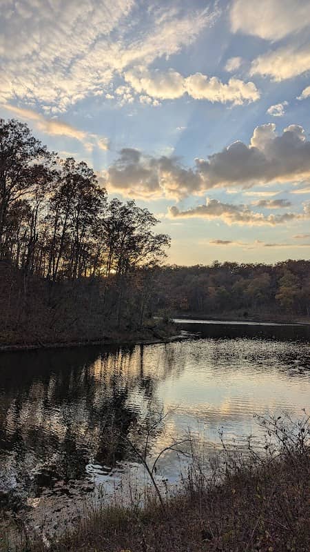 Lakeside Trail on Lincoln Lake - Image 1