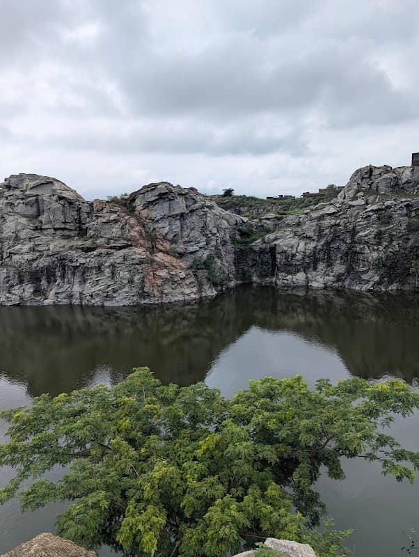Jhiri Lake - Image 1