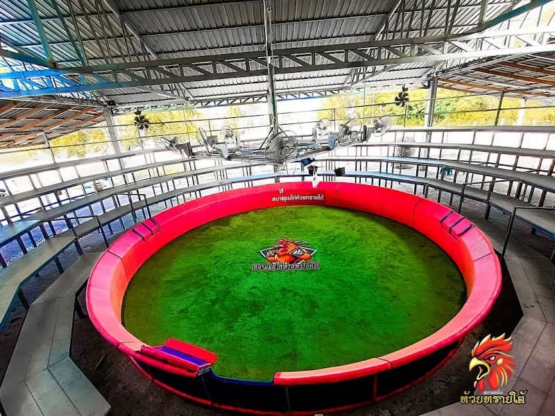 Huai Sai Tai Cockfighting Stadium (Rewat District) - Image 1