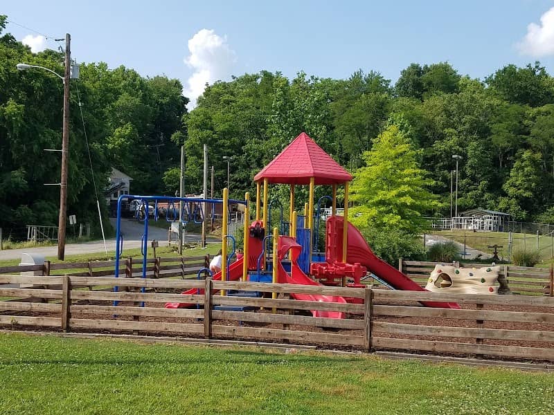 Green River Park & Arboretum - Image 1