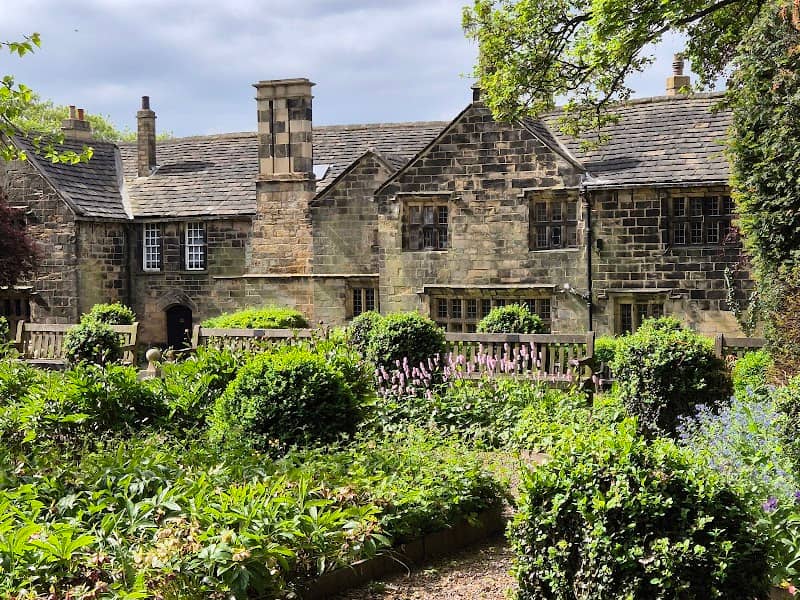Oakwell Hall Country Park - Image 2