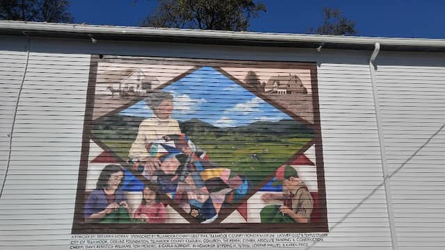 Latimer Quilt & Textile Center - Image 1