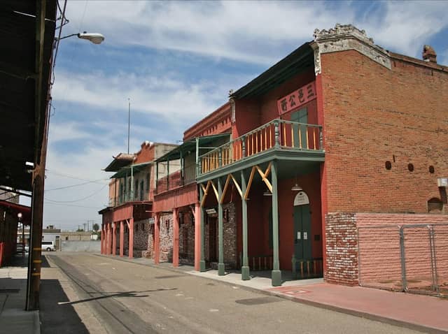 China Alley - Image 1