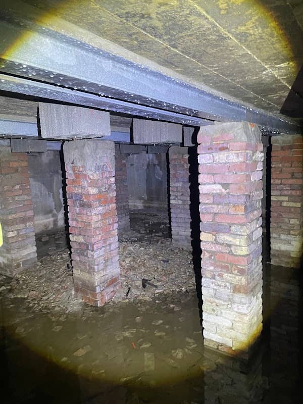Alter Bunkerraum - Image 2