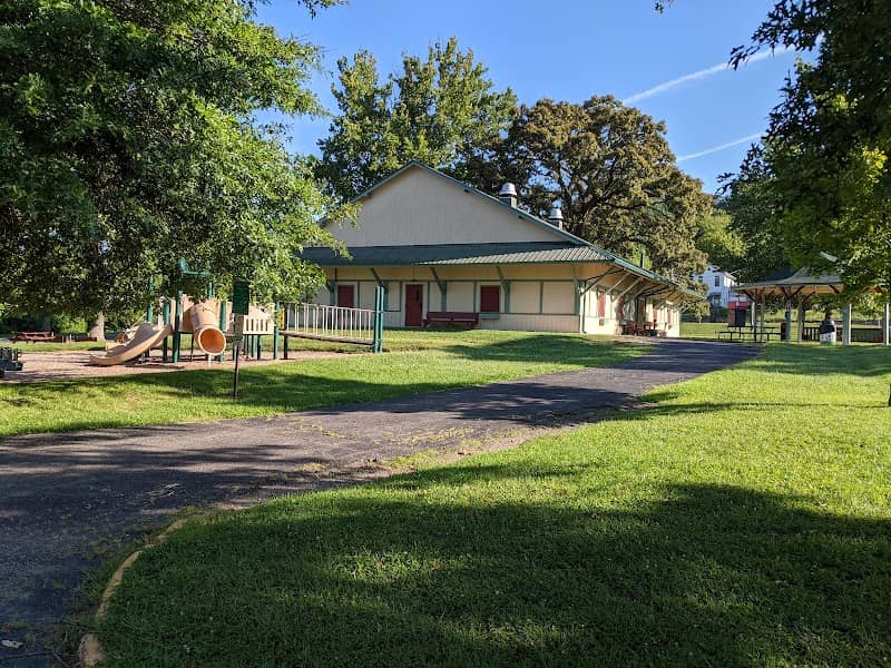 Clayton Batchelor Pavilion - Image 2