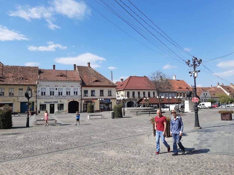 Revolution Square (Old Town Square) - Image 1