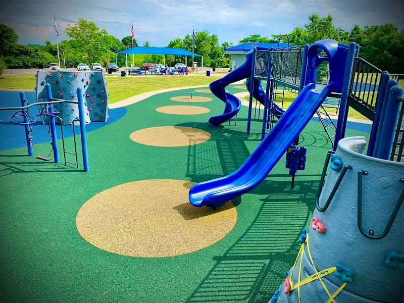 Flagship Park - Image 2