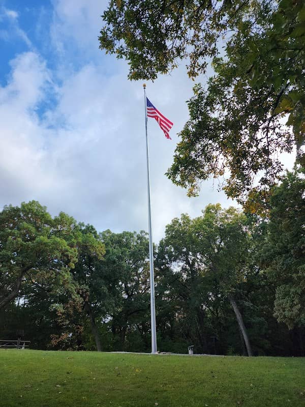 Mount Hosmer Park - Image 3