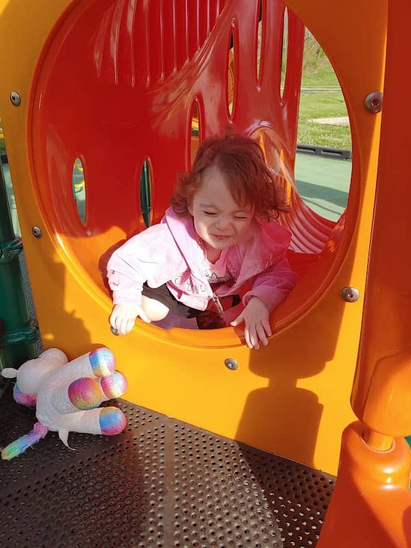 Hawthorne Park - Image 1