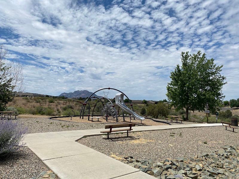 Vista Park - Image 2