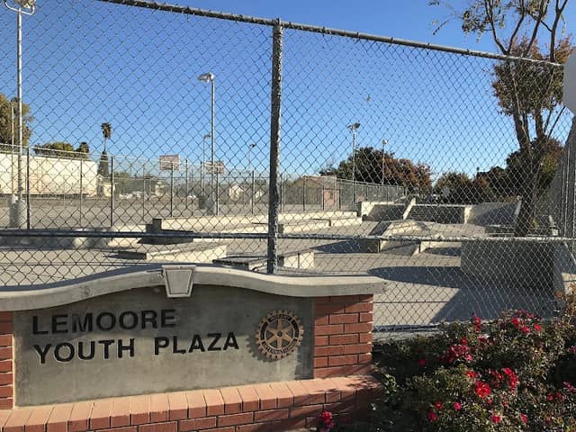 Lemoore Youth Plaza - Image 1